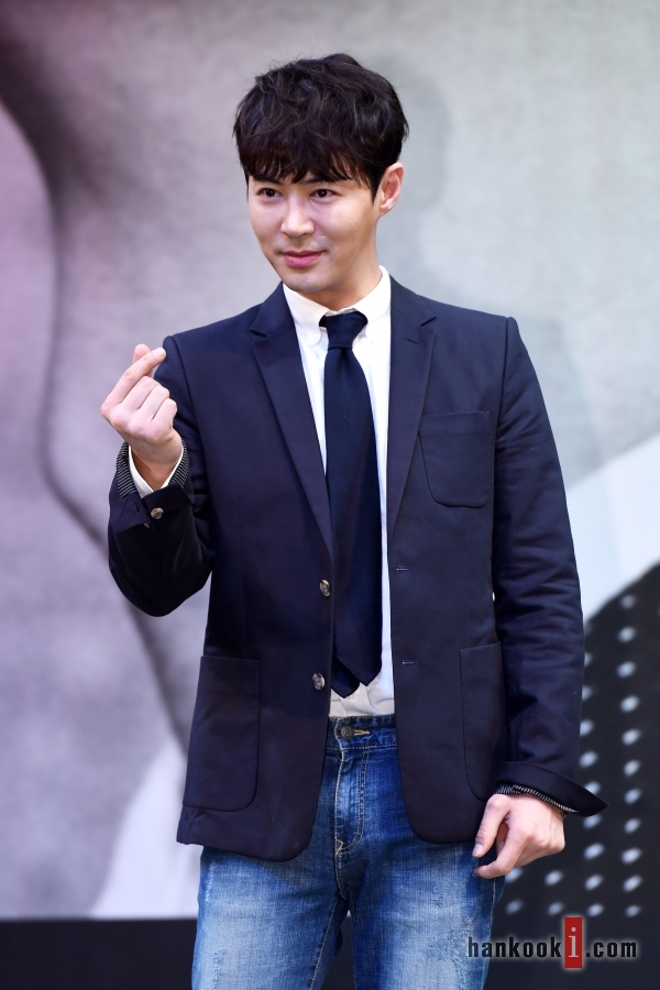 전진, 진짜 모습을 보이고픈 '7년만의 외출'