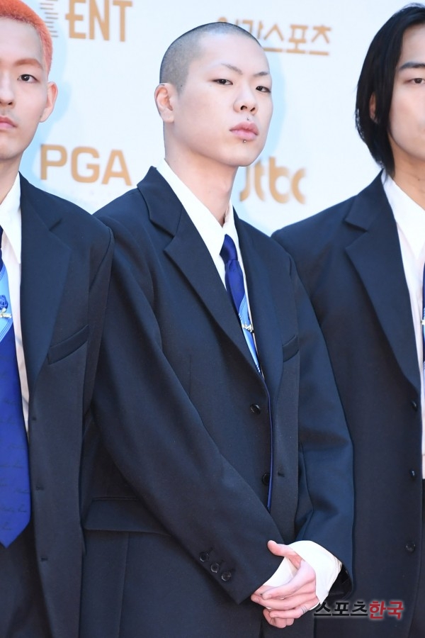 혁오밴드 오혁, 무심한 듯 시크하게(골든디스크)