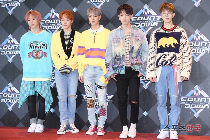1TEAM(원팀), 풋풋한 신인돌
