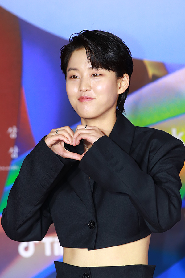 이연, 보이시한 매력