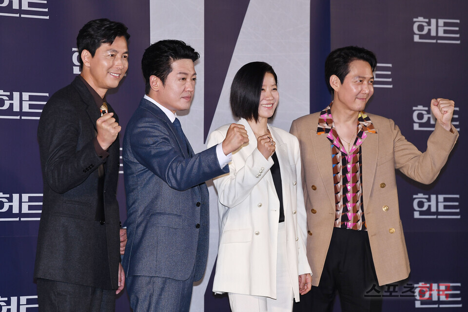 ​영화 '헌트' 제작보고회에 참석한 정우성, 허성태, 전혜진, 이정재.  ⓒ이혜영 기자 lhy@hankooki.com​
