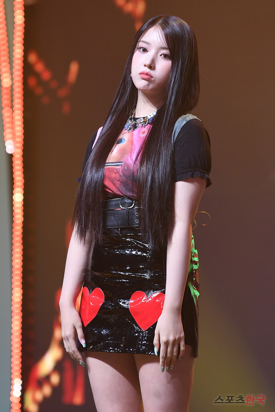 엔믹스 지우, 귀엽게 무표정
