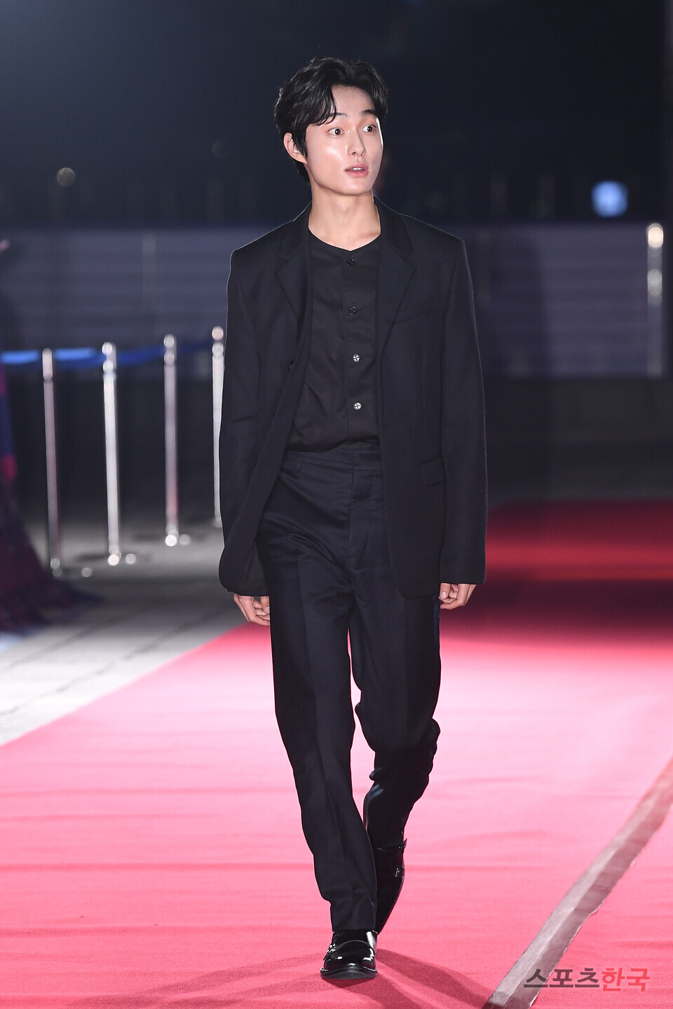 윤찬영, 훈훈한 비주얼