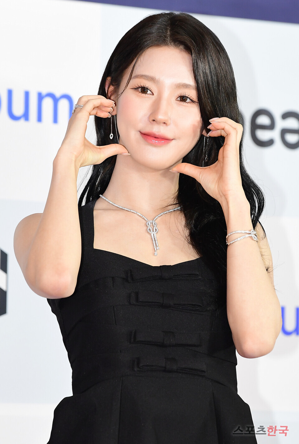 (여자)아이들 미연 '촉촉 입술'