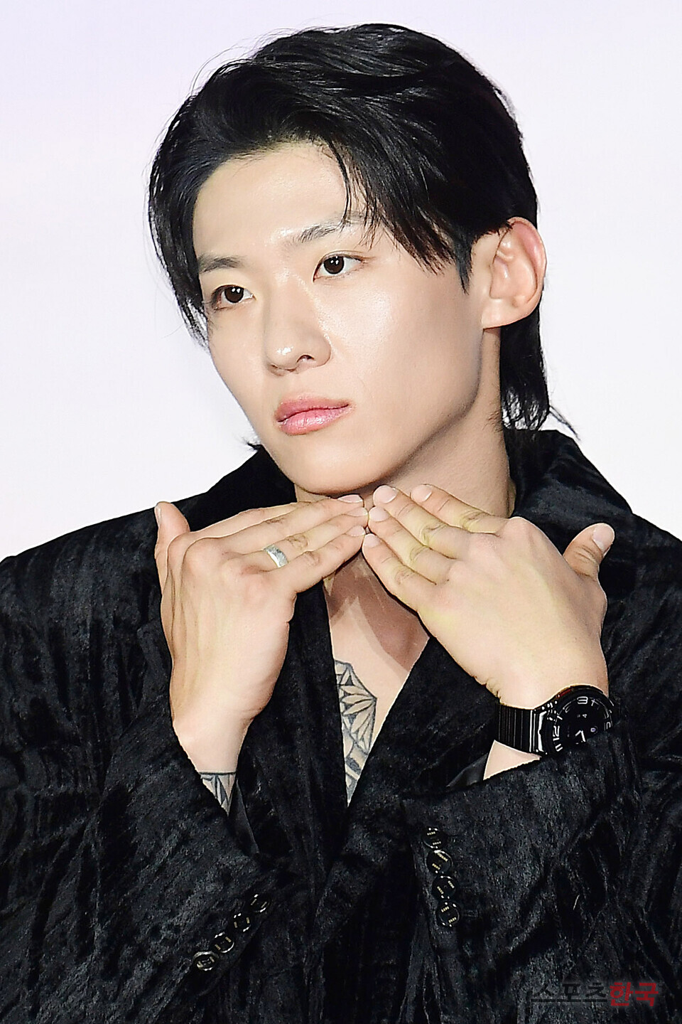 덱스, 무표정 플러팅