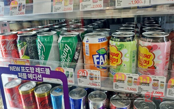 GS25, 탄산음료 매출 절반이 '제로'…CU는?