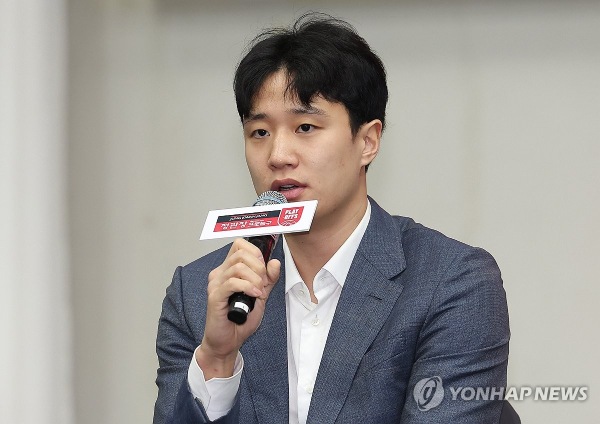 허웅, 전 여친 논란에 故 이선균 언급되자 사과 