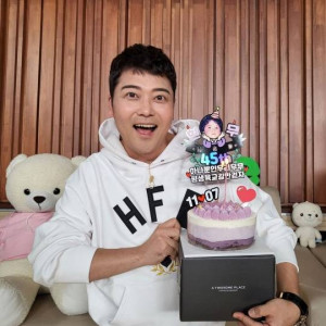 <b>전현무</b>, 코로나19 완치 판정→'나혼산' 등 <b>방송 복귀</b>