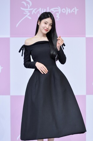 [헬로TV] '꽃선비 열애사' 연진이 지운 신예은…최고 시청률 7.3% 출발