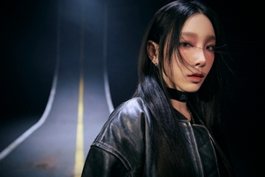 <b>태연</b> '투 엑스', 멜론 주간 2위+<b>음악방송 3관왕</b>…롱런 인기