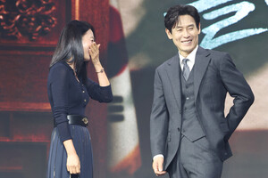 <b>김희애</b>·<b>설경구</b> '화기애애'