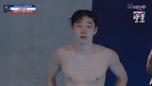 '대박' 신정휘, 男10m <b>다이빙</b> <b>준결승</b> 진출… 김영택은 탈락[파리 <b>다이빙</b>]