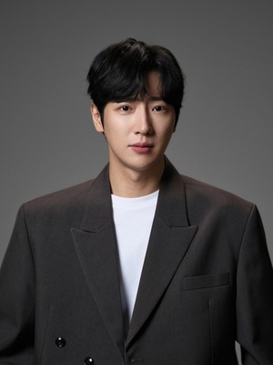 <b>이상엽</b>, 씨제스 스튜디오와 <b>전속 계약</b>…<b>설경구</b>·문소리 한솥밥