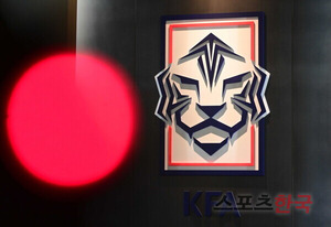 '<b>선거</b>위 전원사퇴' 축협, 2월쯤 <b>선거</b>업무 시작하기로