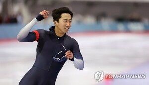 '아쉽다' <b>김준호</b>, 남자 <b>스피드스케이팅</b> 100m서 값진 <b>동메달</b>