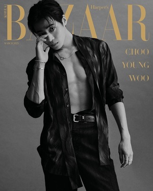 '대세 굳히기' <b>추영우</b>, <b>식스팩</b> 공개 [화보]