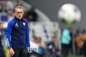신태용 이어 <b>벤투</b>까지 자유의 몸… <b>UAE</b>, <b>벤투 감독</b> <b>경질</b>
