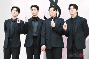 <b>데이식스</b> 측, <b>자카르타 공연 논란</b> 사과…현지 팬, 대행사 비난하며 멤버...