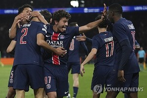 파리 생제르맹, 페널티킥 실패에도 아스날 꺾고 챔피언스리그 결승 진출! 인터 밀란과 파리 데비!