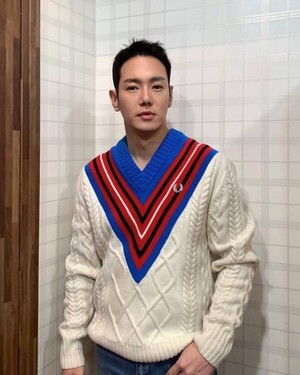 <b>환희</b>, <b>건강</b> 문제로 '<b>현역가왕2</b>' 전국투어 불참한다