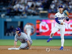 이래도 안써? <b>김혜성</b>, 2안타+1도루+호수비로 '<b>플래툰</b>' 무력시위