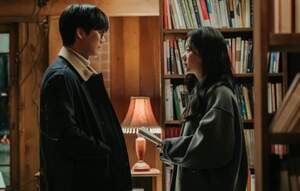 전여빈·남궁민, <b>키스</b> 후 달리진 온도차 포착… 관계 바뀔까? ('<b>우리</b> 영...