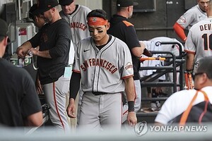 '시즌 첫 병살타' <b>이정후</b>, CWS전 무안타… SF는 2-5 패배