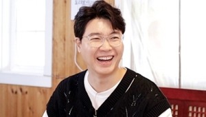 '54세 늦둥이 父' <b>박수홍</b>, 탄 고기 안 먹고 버틴 이유 "오래 살아야…"(...