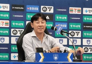 "트릭좌? 재미-승리 다 잡겠다"... <b>신태용 울산</b>감독 출사표[울산에서]