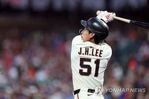 18안타 15득점으로 <b>폭발</b>한 SF, 그래서 더 아쉬운 <b>이정후</b> 3삼진