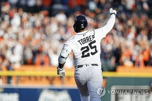 <b>ALDS</b> 5차전으로… <b>디트로이트</b>, 시애틀과 <b>ALDS</b> 4차전 9-3 역전승
