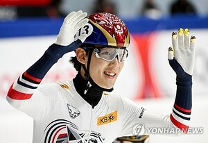 男<b>쇼트트랙</b> '차세대 에이스' <b>임종언</b>, 첫 월드투어 金... 여자계주도 1위