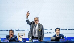 세계태권도연맹 <b>조정원 총재</b>, 6번째 <b>연임</b> 성공… '25년간 집권'
