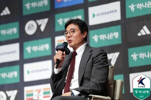 '대전 최초 파이널A' <b>황선홍</b>과 <b>재계약</b>