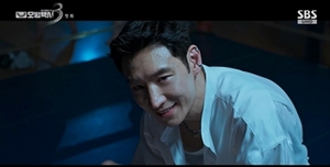 '<b>모범택시3</b>' 이제훈 효과 또 터졌다…첫 방송 <b>시청률</b> 11% 돌파 [종합]
