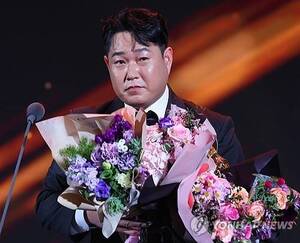 2025 신한 SOL뱅크 KBO <b>골든글러브</b>, 주목할 포인트 무엇인가