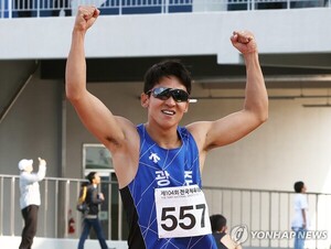 '10초07' 100m 韓신기록 보유 <b>김국영</b>, <b>은퇴</b> 후 지도자로 새출발