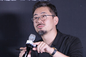 영화 '<b>호프</b>' <b>나홍진</b> 감독