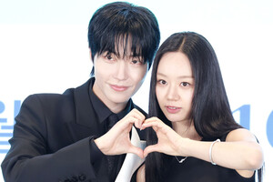 이혜리·황인엽, '<b>그대에게 드림</b>' 달달한 투샷