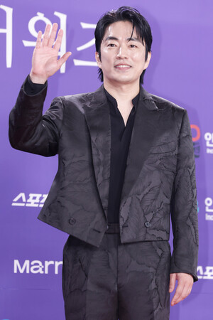 정문성, 믿고 보는 <b>배우</b>
