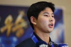 '전체 1순위' 하현승 "타자로는 <b>곽빈</b>, 투수로는 김도영 선배와 상대하고...