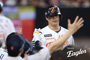<b>노시환</b>, 빅리그 문 두드린다…KBO, <b>MLB</b> 사무국에 포스팅 공식 신청